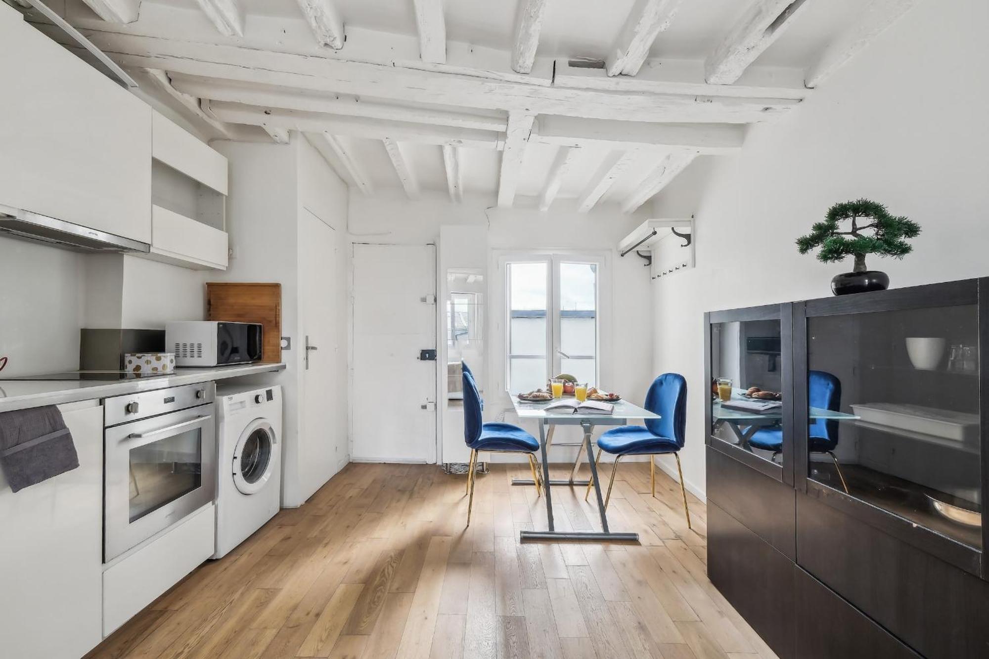 Le Louvre & Notre-dame - Cityapartmentstay * Parigi